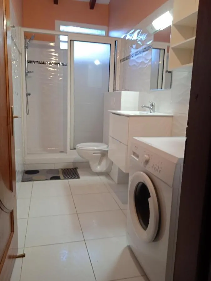 Villa Cafe - Appartement F2 Avec Terrasse Sainte-Anne Διαμέρισμα